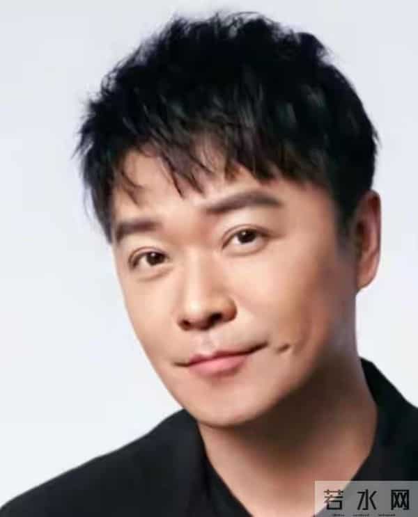 陈思诚给天下男人上了一课！47岁可以花心可以贪心，但千万要收心