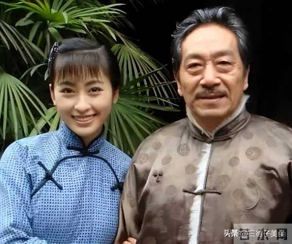 78 岁老戏骨王奎荣：为养小 37 岁娇妻和幼子，白发苍苍仍在演艺一线
