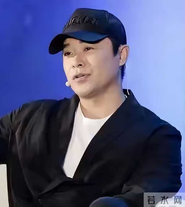 陈思诚给天下男人上了一课！47岁可以花心可以贪心，但千万要收心