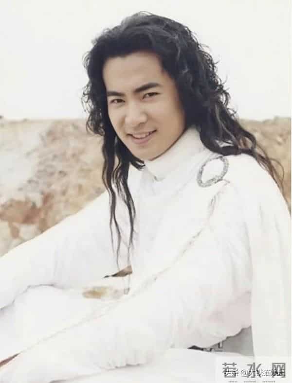 古装剧四大“老顶流”，20年前丰神俊朗，老了到处赶场子演坏老头