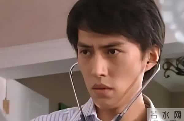 官媒发声!高调宣布48岁靳东喜讯,全网恭喜,终于等来这一天