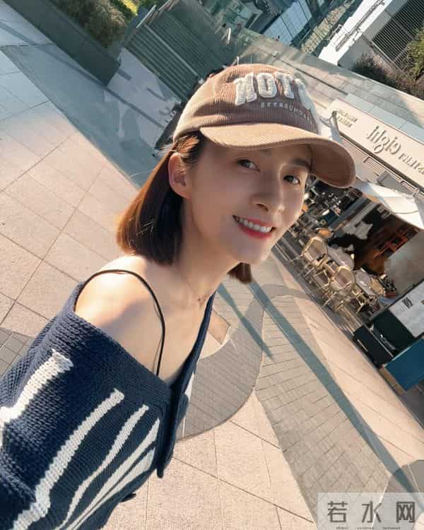 43岁前TVB女星否认退出娱乐圈，但目前大部分时间用于照顾家庭