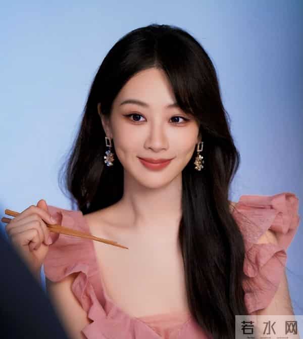 一场生日，戳穿32岁杨紫江湖地位，李现确实一个字都没说错