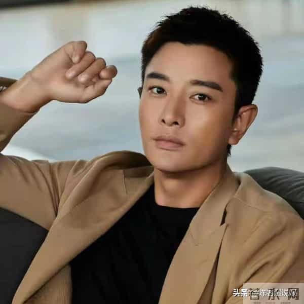 李小璐也没想到，前夫贾乃亮会因这一行为，口碑受到影响！