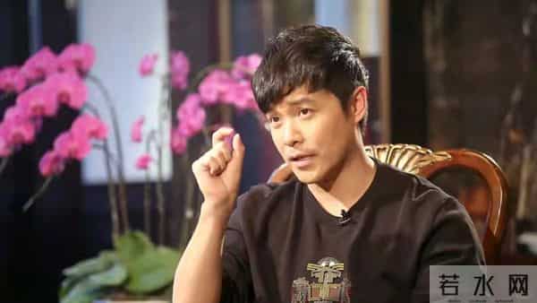 陈思诚给天下男人上了一课！47岁可以花心可以贪心，但千万要收心