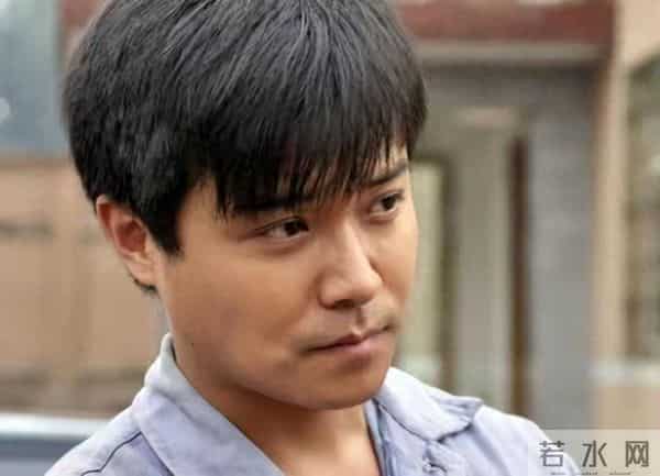 陈思诚给天下男人上了一课！47岁可以花心可以贪心，但千万要收心