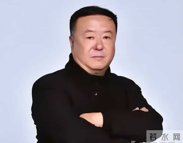 一婚娶央视主持人，二婚娶演员，三婚娶小30岁美女，64岁终于当爹