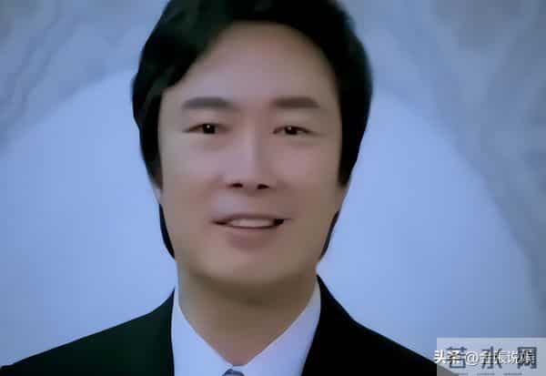 费玉清现状！70岁无儿无女独居，和61岁闺蜜相依为伴