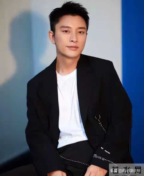 李小璐也没想到，前夫贾乃亮会因这一行为，口碑受到影响！