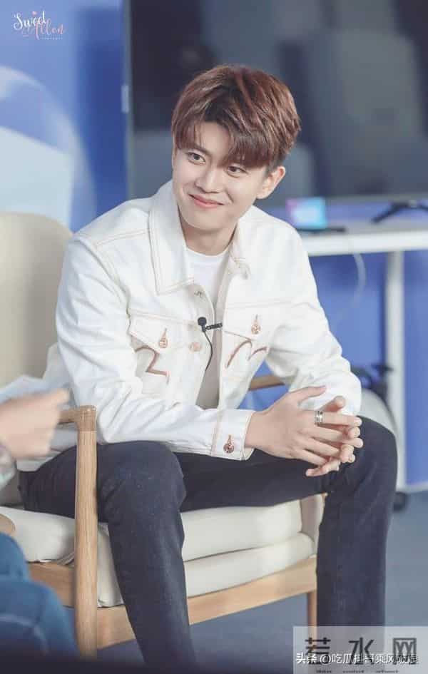 笑喷了！杨紫喝酒找张一山，吃饭找任嘉伦，和一山21年友情特靠谱