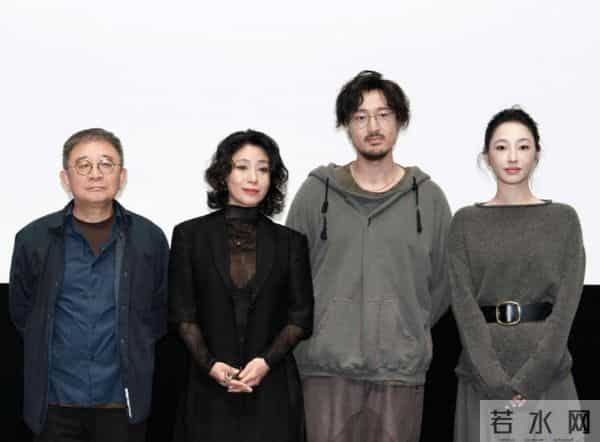 越扒越有!白百何回应只字不提王传君,向太连爆王家卫三大猛料!