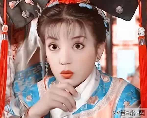 4年前，她与富豪丈夫联手，利用明星效益，编织一场旷世骗局。