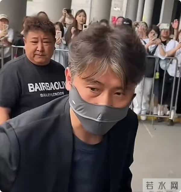 直到离世5个月的朱媛媛被央媒“点名”，才明白辛柏青的良苦用心