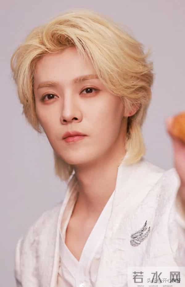 鹿晗的立冬专属宠爱：粉丝的牵挂藏在饺子里