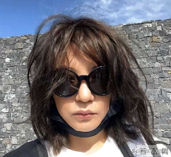 4年前，她与富豪丈夫联手，利用明星效益，编织一场旷世骗局。