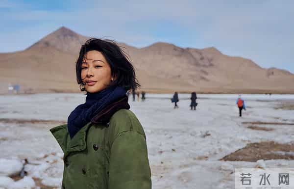 钱赚够了不装了？退出春晚销声匿迹的贾玲，如今的下场怪不了别人