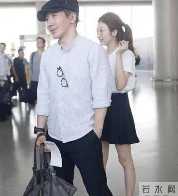 抗癌不到一年，刘谦近况曝光，“不良嗜好”已戒掉，憔悴到认不出