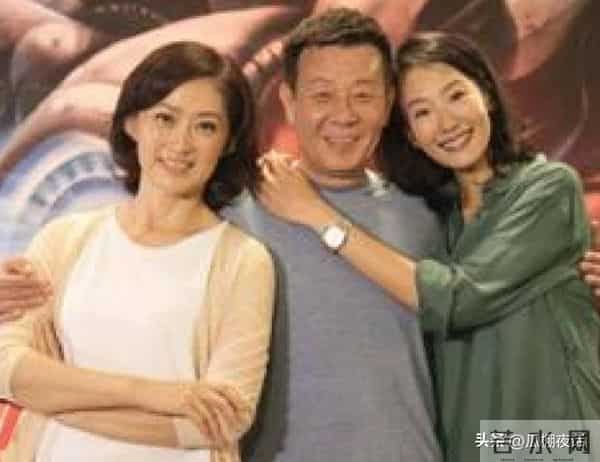 一妻一妾楼上楼下住，鸡飞狗跳生活30年，68岁的寇世勋实在辛苦