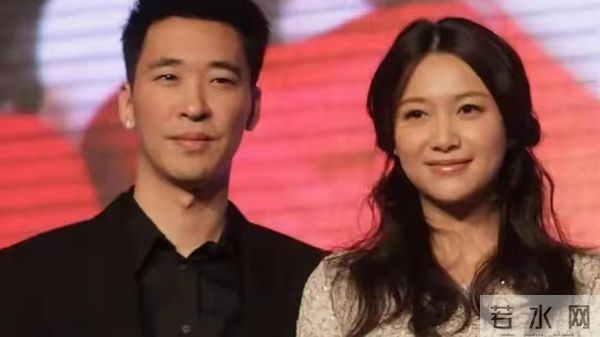 没结婚但有伴侣，定居美国6年的徐静蕾，51岁生活低调吃成胖美人