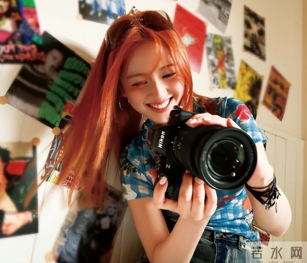 赵露思生日橙发太惊艳！气场超强像爱豆，周洁琼精致李兰迪明媚！