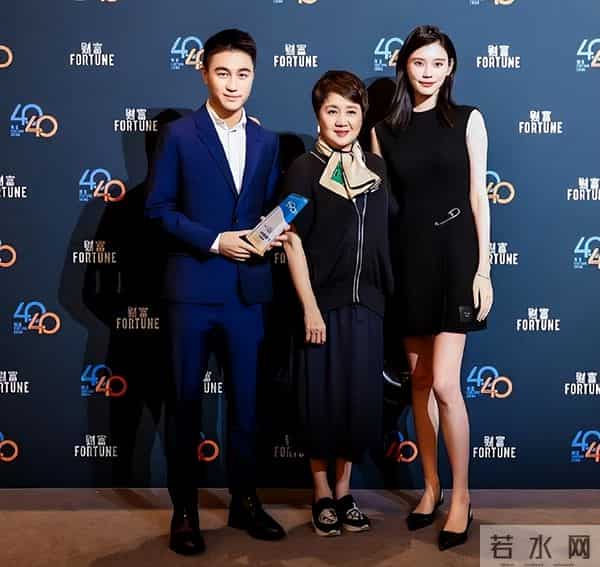 何猷君私生子传闻才完，奚梦瑶再给赌王家族长脸，梁安琪没看走眼