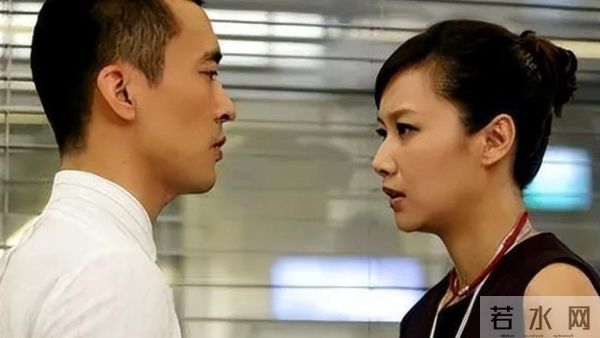 没结婚但有伴侣，定居美国6年的徐静蕾，51岁生活低调吃成胖美人