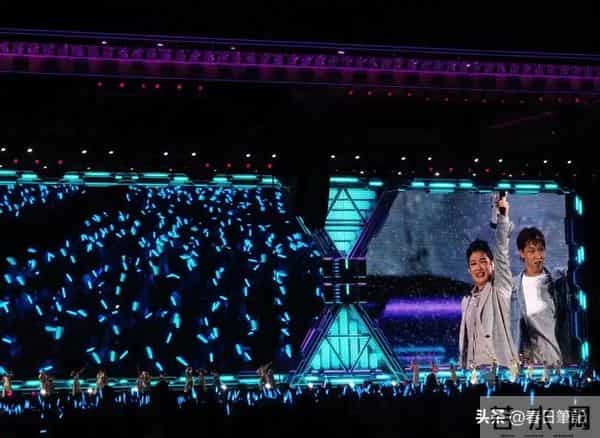 大难临头各自飞！沉寂五个月后玲花官宣好消息，曾毅彻底被抛弃？