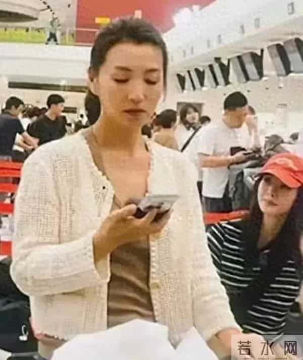 曾经的“万人迷”陈好，如今也老了，再也不是“内娱第一美女”了