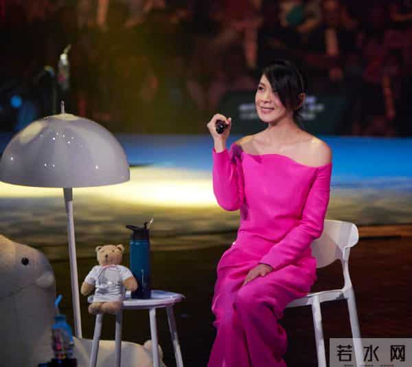 刘若英：真正的文艺女神！56岁依然清澈，气质更胜从前！