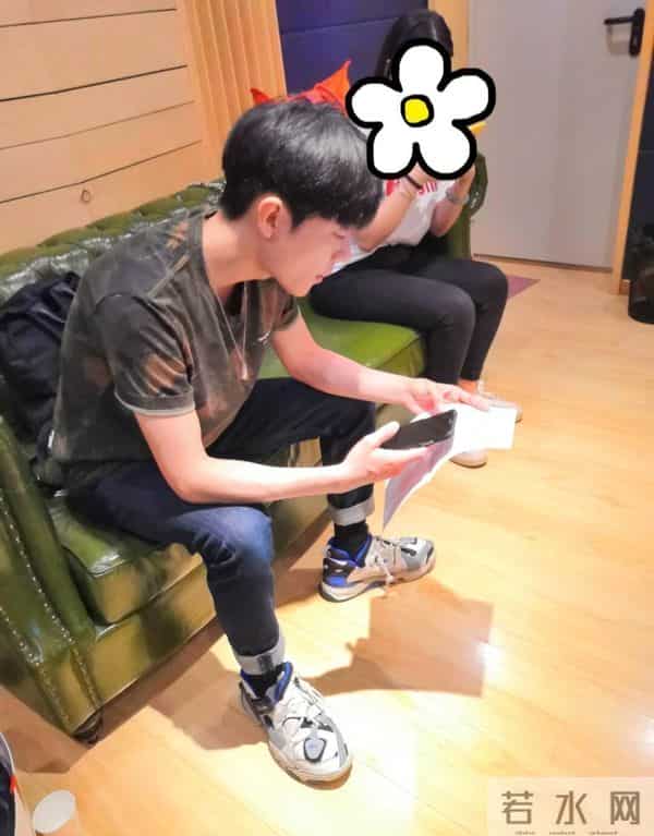 原来曲尽陈情这个名字是他选的