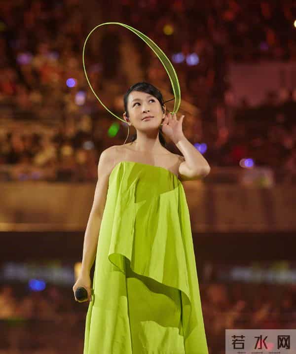 刘若英：真正的文艺女神！56岁依然清澈，气质更胜从前！