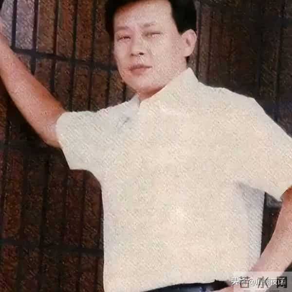 一妻一妾楼上楼下住，鸡飞狗跳生活30年，68岁的寇世勋实在辛苦