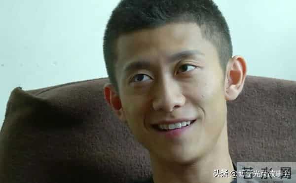 张一山归来，真京圈少爷味儿足。