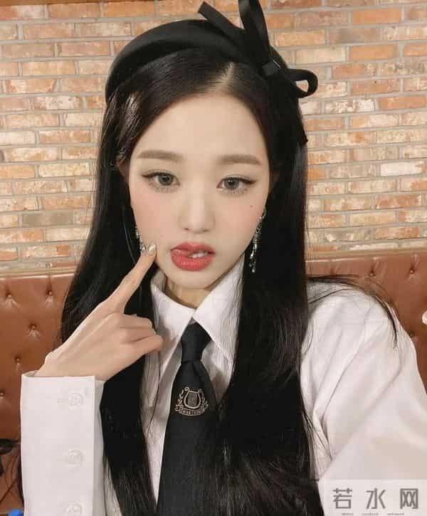 张元英的性感时刻你见过吗？