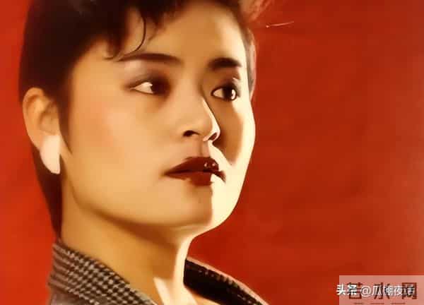 她曾红极一时，打败韦唯毛阿敏，最后却无奈当保姆，如今她怎样了