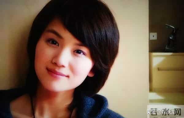 陈思诚爱她，王凯陪伴着她，41岁的她活成了人人羡慕的大女主！