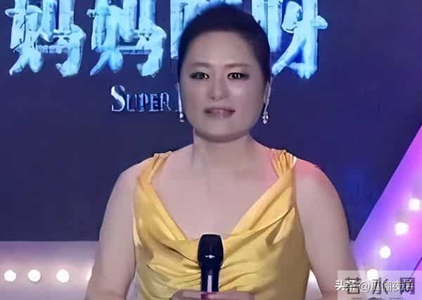 她曾红极一时，打败韦唯毛阿敏，最后却无奈当保姆，如今她怎样了