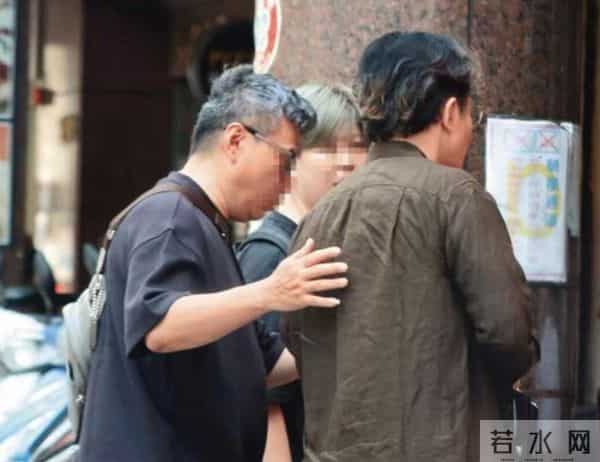 抗癌不到一年，刘谦近况曝光，“不良嗜好”已戒掉，憔悴到认不出