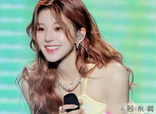 赵露思的“啪啪打脸”也来的太快了，原来早就选好了新公司