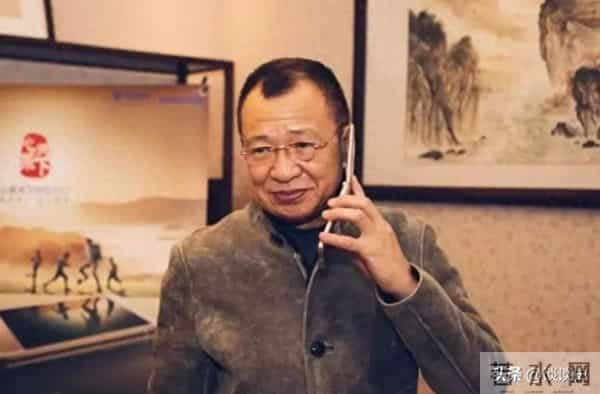 不查不知道！难怪连央媒都发文悼念，许绍雄的家世竟藏得这么深