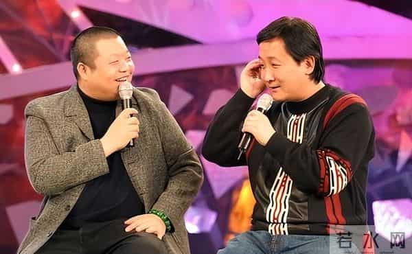 臧天朔的悲哀:生前向母亲跪地忏悔,死后妻子将80岁老母告上法庭