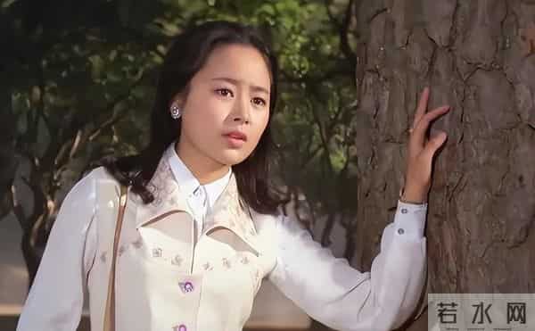 与前夫张建亚分开后,68岁张瑜无儿无女,晚年孤苦无依让人泪目