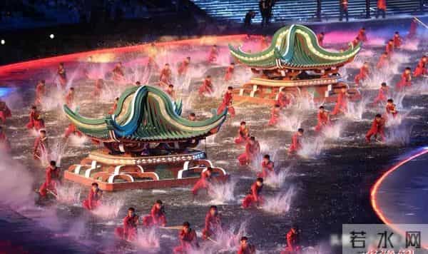 三大天王没想到，64岁刘德华再破天花板，这一次他让大湾区沸腾了