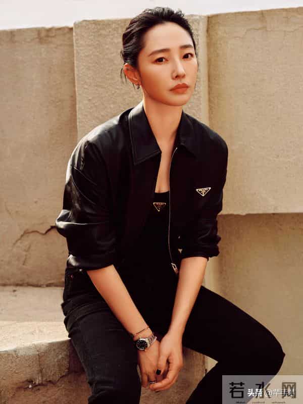 白百何放出的所谓证据,不仅没能实锤剧方,反而展现了自己的傲慢