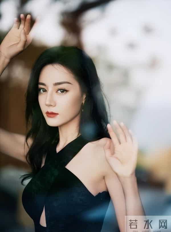 朱媛媛教训在前，33岁迪丽热巴病情恶化，知情人曝内幕