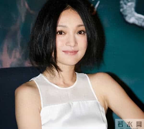 钱再多有什么用?50岁周迅的现状,给所有中年女性提了个醒