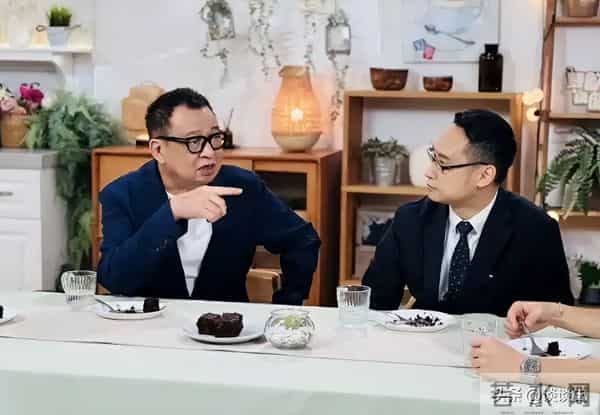 不查不知道！难怪连央媒都发文悼念，许绍雄的家世竟藏得这么深