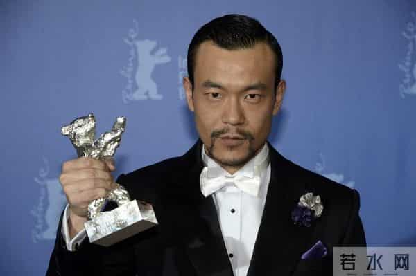 “最牛星二代”廖凡，出道25年从不拼爹，妻子是周星驰的黄金搭档