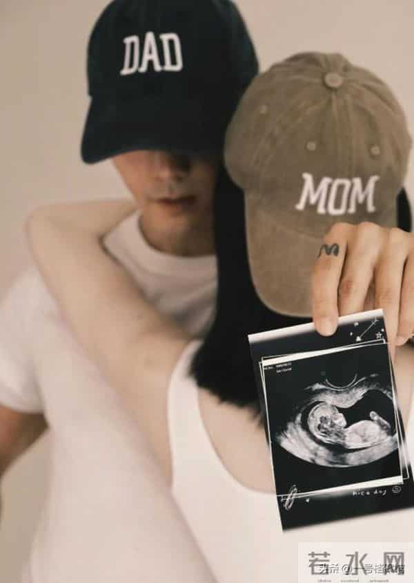 官宣生子不到一个月，何穗首次亮相，陈伟霆才是真正的人生赢家