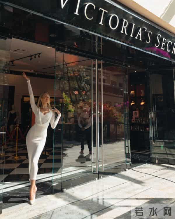 Candice Swanepoel美图赏析